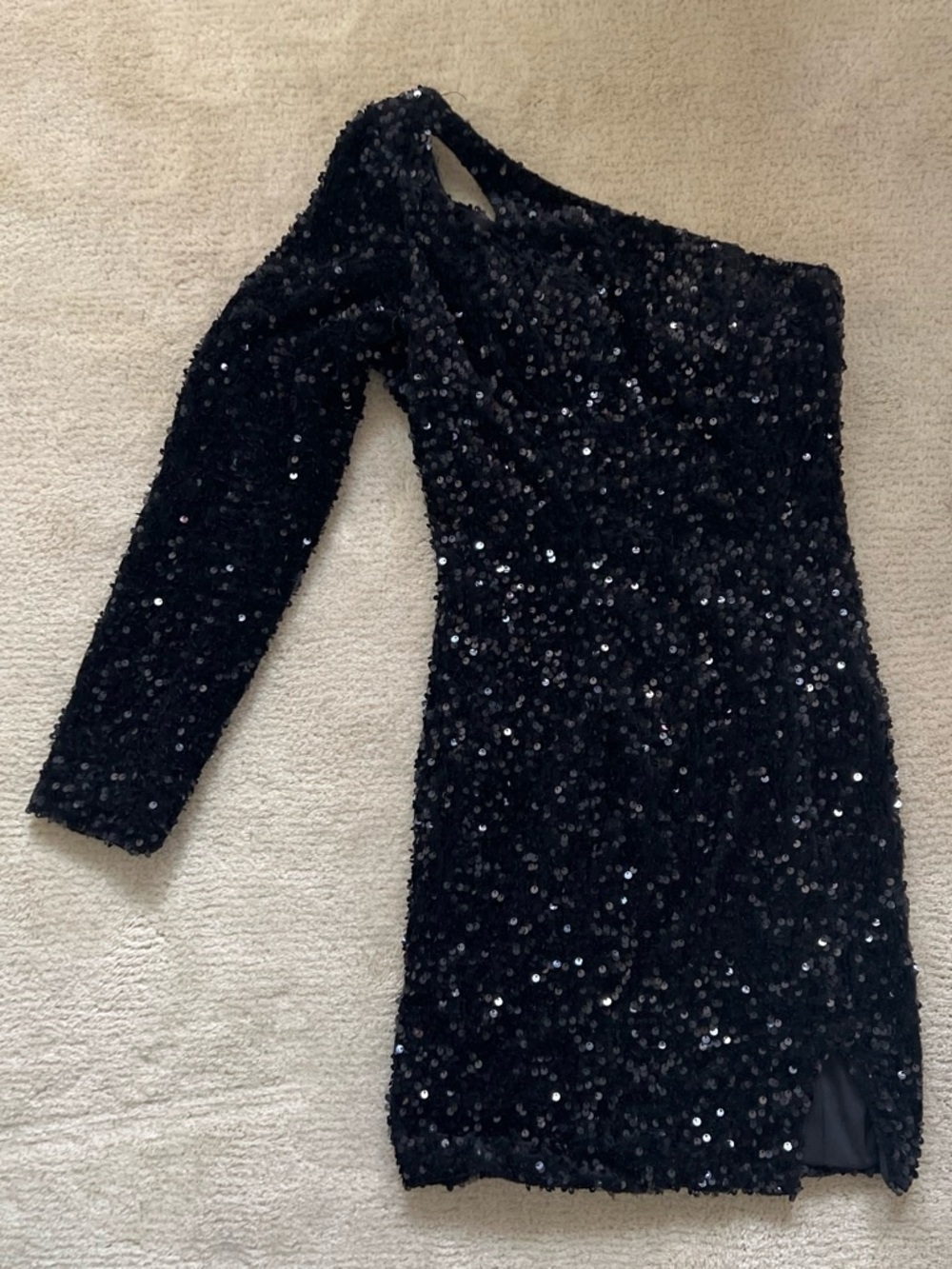 Black One-Shoulder Sequin Dress - Elegant Evening Wear